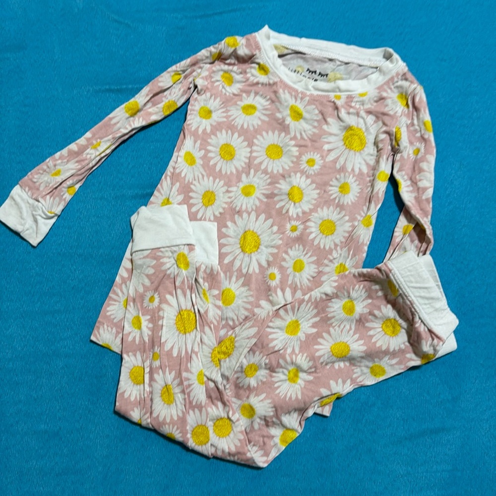 Iittle sleepies 18-24m daisy daisies